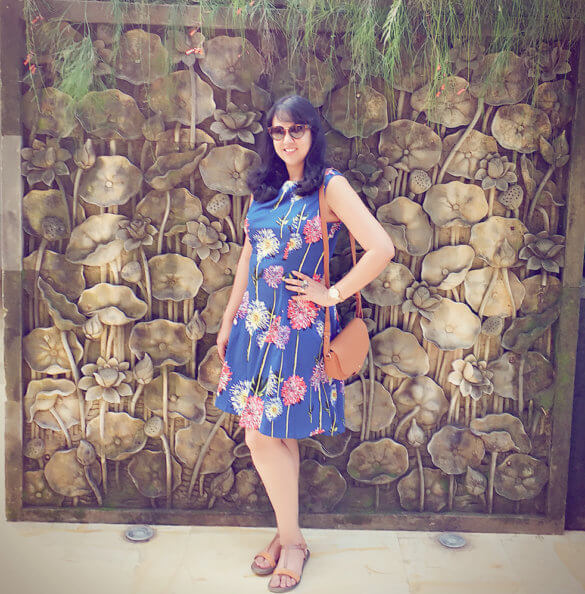 Blogging in Bali: Summer Blue Outfit with Postfold and Damsel Code
